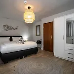 Апартаменты Hues Wuef Im Haus Ornum *