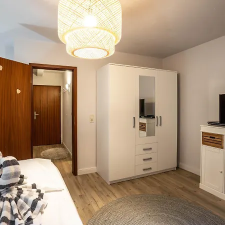 Hues Wuef Im Haus Ornum Lejlighed Vesterland